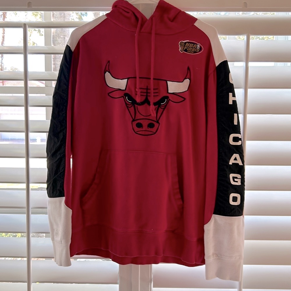 Mens Large Chicago Bulls Hoodie